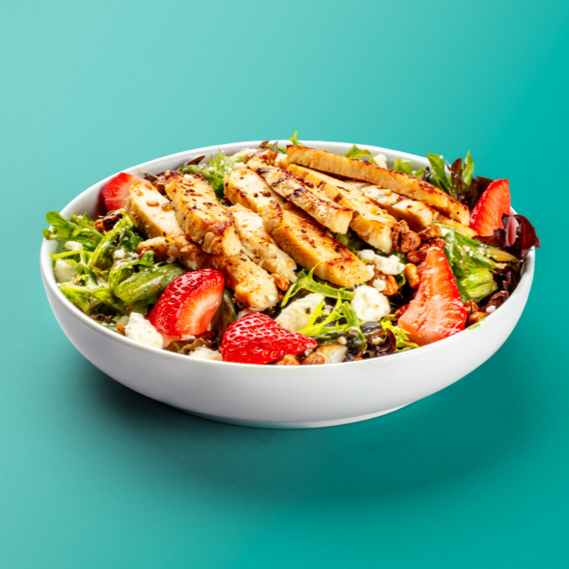 Berry balsamic salad